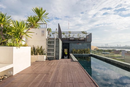 Apartment for rent in Da Nang, Vietnam · Hai Chau · 1 room, 1 bath