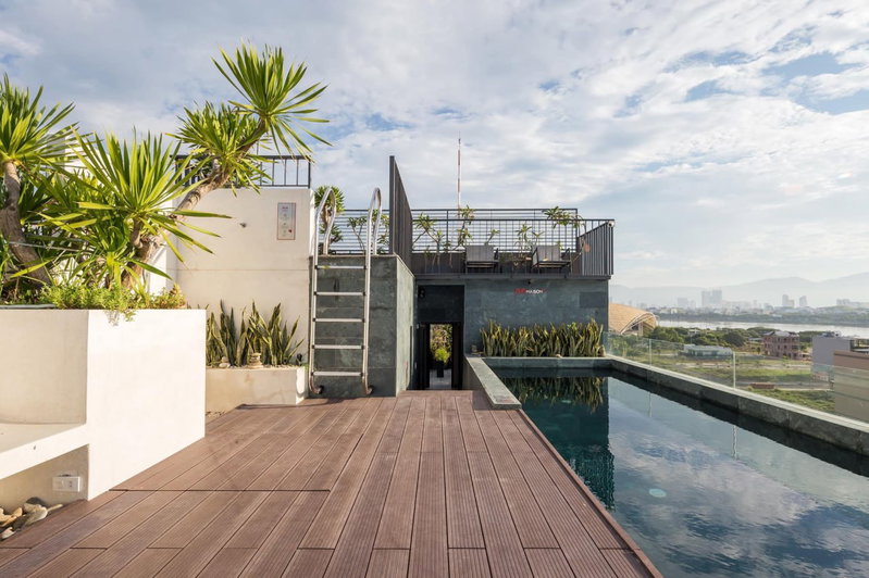 Apartment for rent in Da Nang, Vietnam · Hai Chau · 1 room, 1 bath