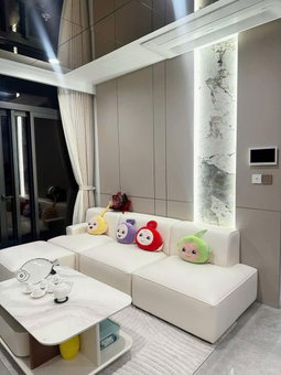 Apartment for rent in Hanoi, Vietnam · Filmore apartment building · 2 rooms, 1 bath