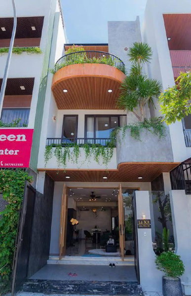 Apartment for rent in Da Nang, Vietnam · 1 room, 1 bath