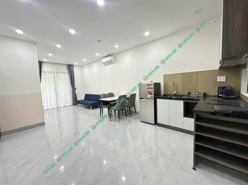Apartment for rent in Da Nang, Vietnam · 1 Bedroom Apartment Building in Son Tra Area · 1 room, 1 bath