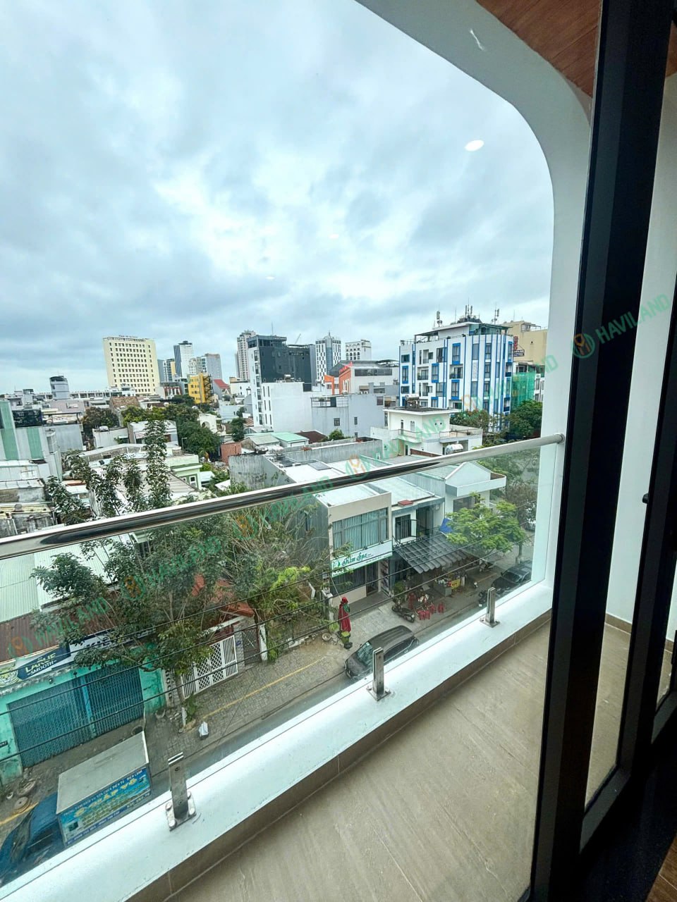 ing, Vietnam