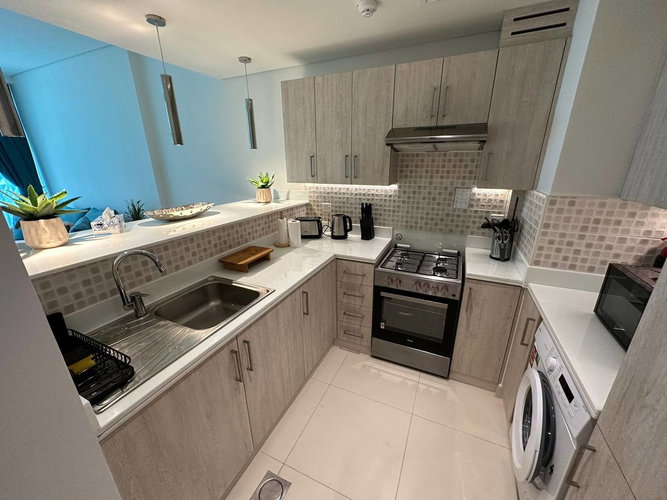 Apartment for rent in Dubai, United Arab Emirates · Seven Palm · 1 room, 1 bath
