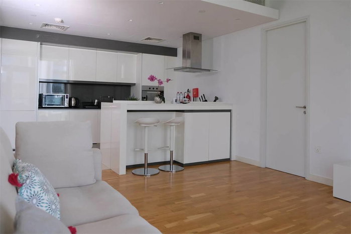 Room for rent in Dubai, United Arab Emirates · Bluewaters Residence · 1 room, 1 bath