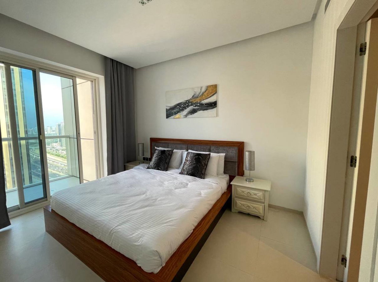 Room for rent in Dubai, United Arab Emirates · 1 room, 1 bath