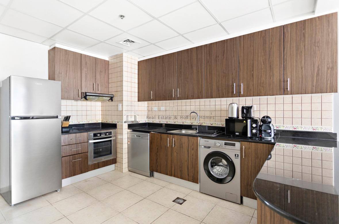 Room for rent in Dubai, United Arab Emirates · Marina Elite Residence · 1 room, 1 bath