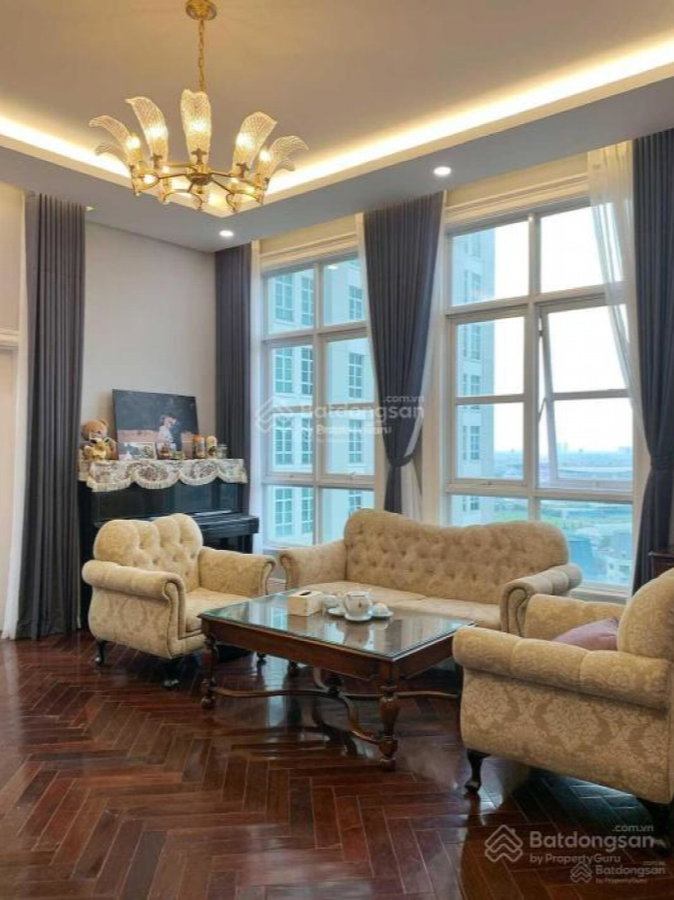 Apartment for sale in Ha Dong, Vietnam · The Manor · 2 rooms, 3 baths