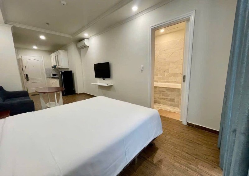 Room for rent in Ho Chi Minh City, Vietnam · District 2 - Thao Dien / An Phu · 1 room, 1 bath