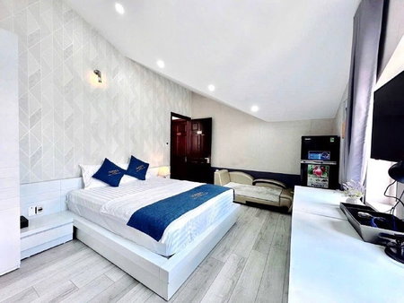 Room for rent in Nha Be, Vietnam · District 7 · 1 room, 1 bath