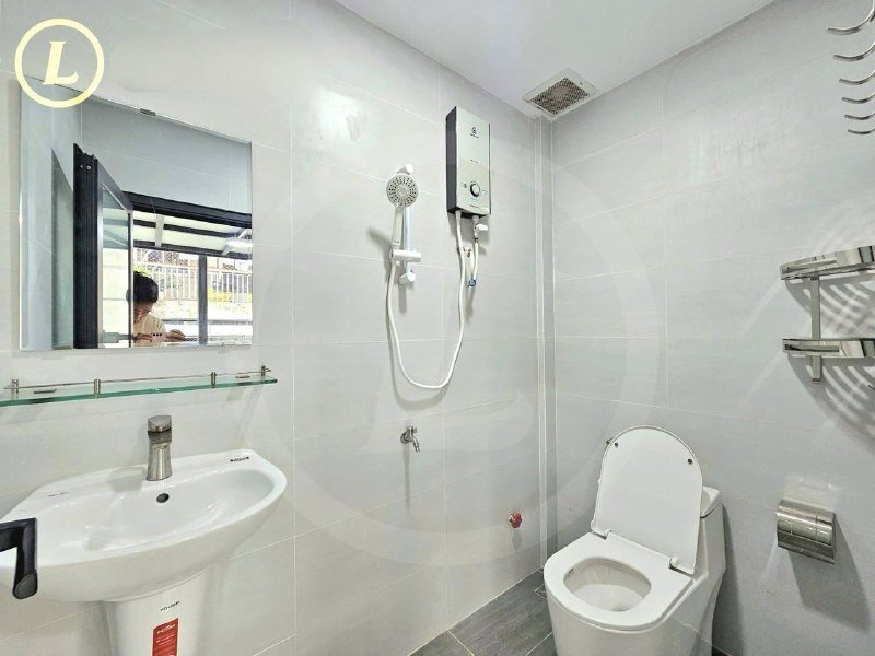 Room for rent in Ho Chi Minh, Vietnam · District 2 · 1 room, 1 bath