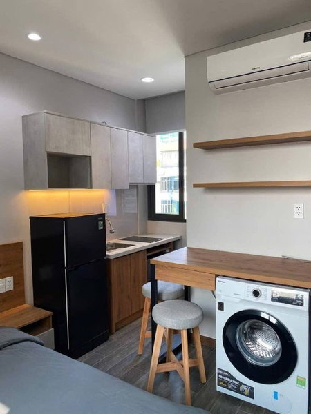 Room for rent in Ho Chi Minh City, Vietnam · District 1 · 1 room, 1 bath