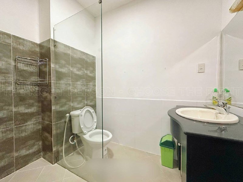 Apartment for rent in Ho Chi Minh, Vietnam · District 2 · 2 rooms, 1 bath