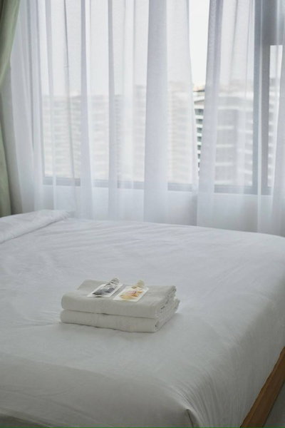 Apartment for rent in Ho Chi Minh City, Vietnam · Glory Heights · 2 rooms, 1 bath