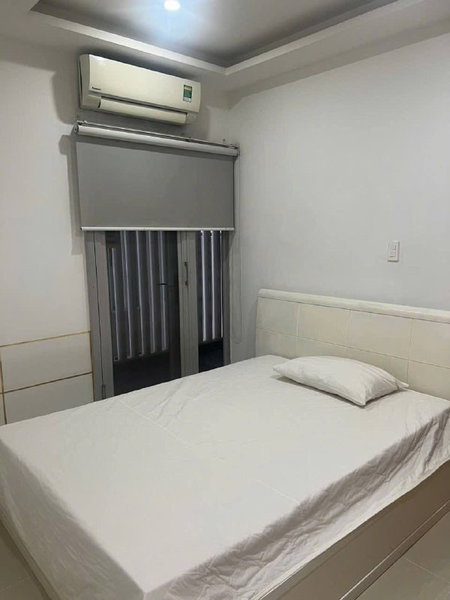 Apartment for rent in Ho Chi Minh City, Vietnam · Scenic Valley · 2 rooms, 1 bath