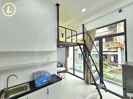 Room for rent in Ho Chi Minh, Vietnam · District 2 · 1 room, 1 bath