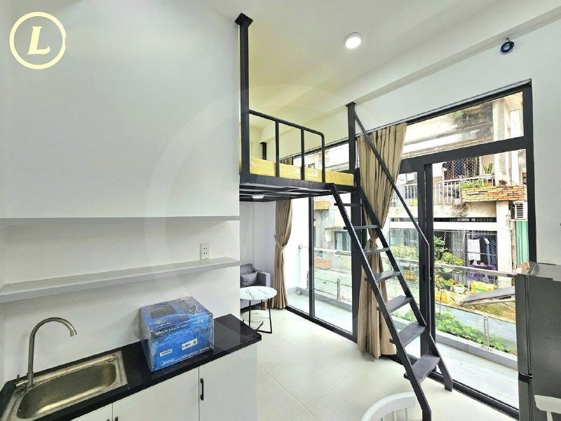 Room for rent in Ho Chi Minh, Vietnam · District 2 · 1 room, 1 bath