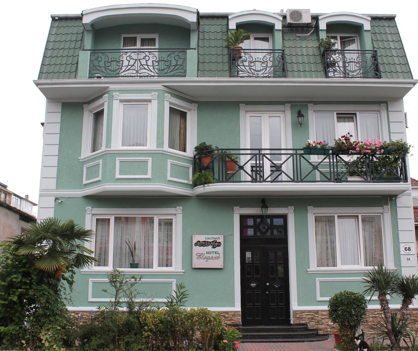 Hotel Elegant Garden, Batumi, Georgien