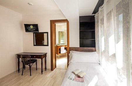Aston Hotel, Andorra la Vella, Andorra