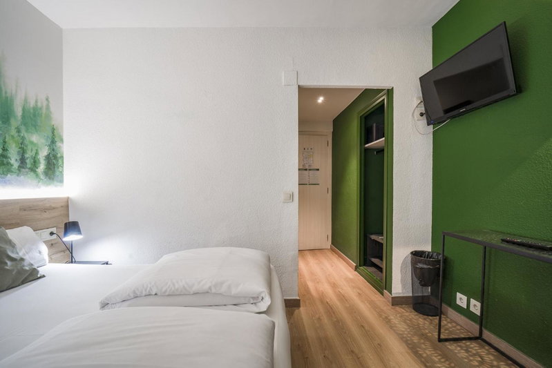 Glaner Hotel Cafe, Andorra la Vella, Andorra