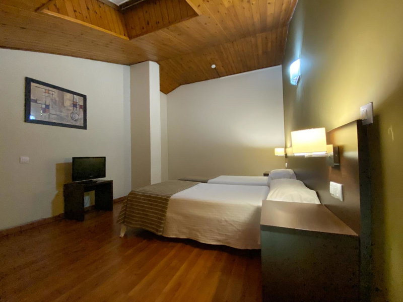 Somriu Hotel Vall Ski, Incles, Andorra