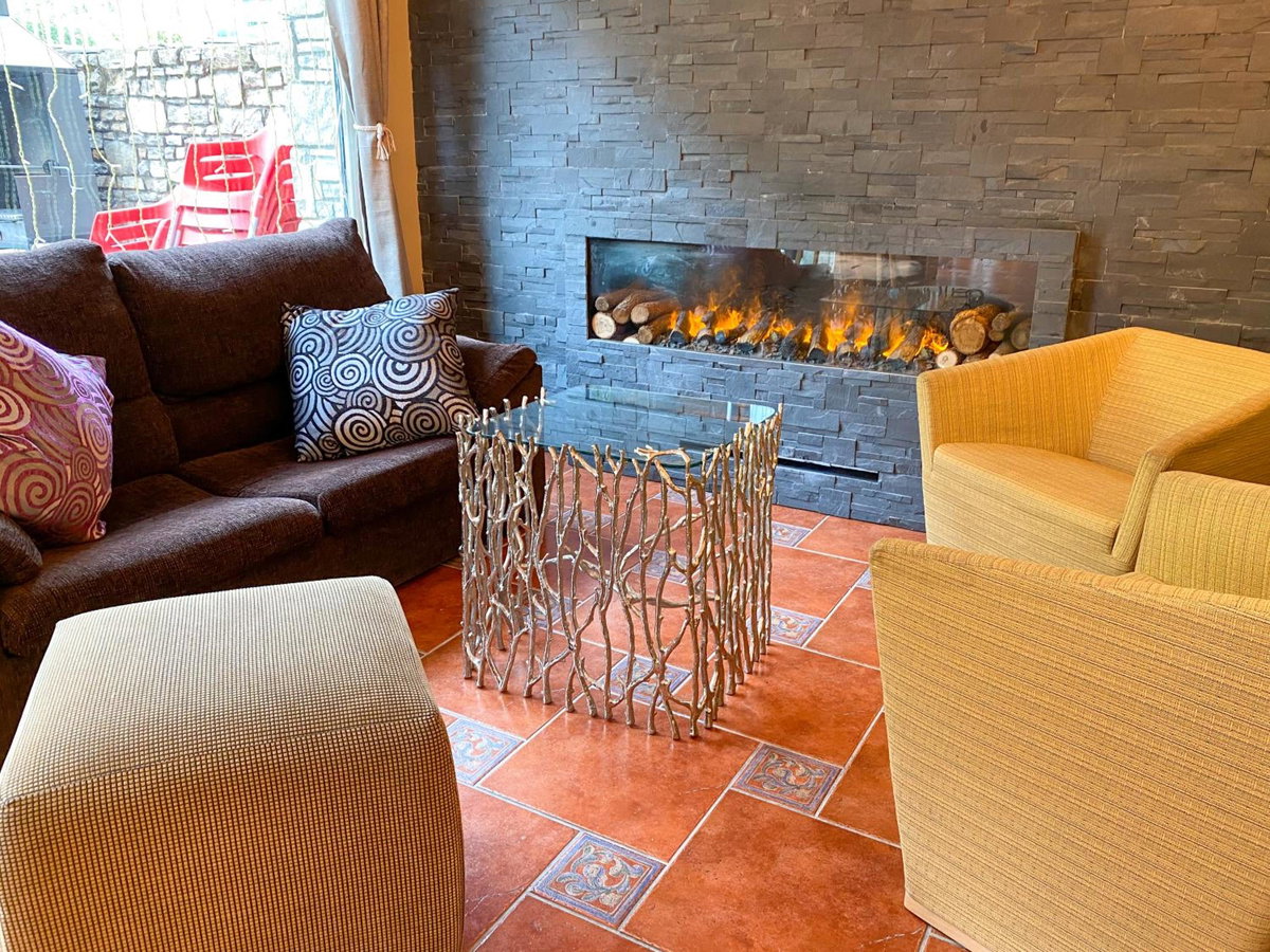Hotel · Somriu Hotel Vall Ski, Incles