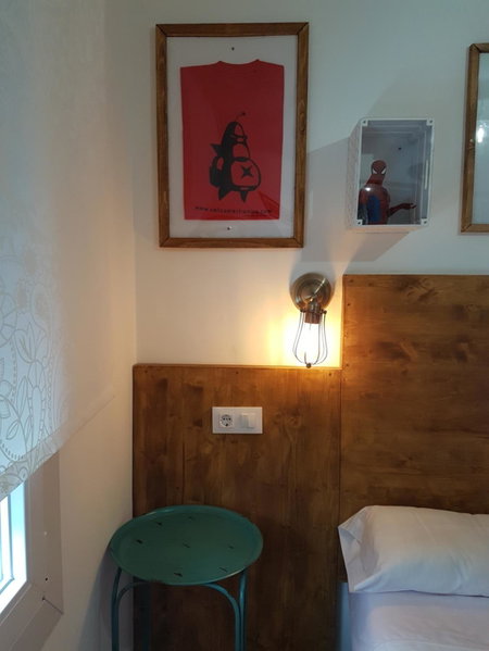 Barri Antic Hostel & Pub, Andorra la Vella, Andorra