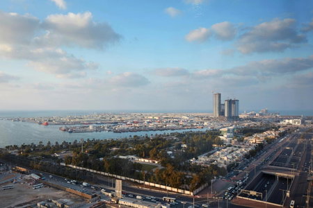 Jannah Burj Al Sarab, Abu Dhabi, Vereinigte Arabische Emirate
