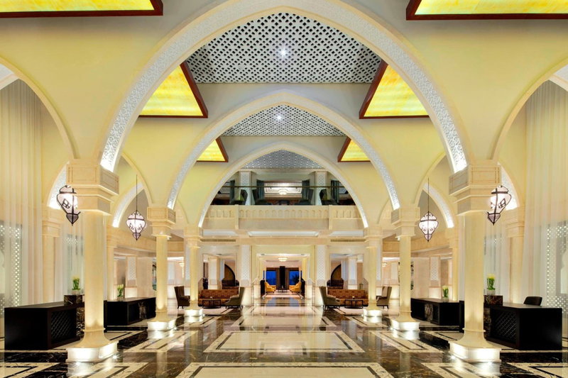 Sheraton Sharjah Beach Resort and Spa, Шарджа, ОАЭ