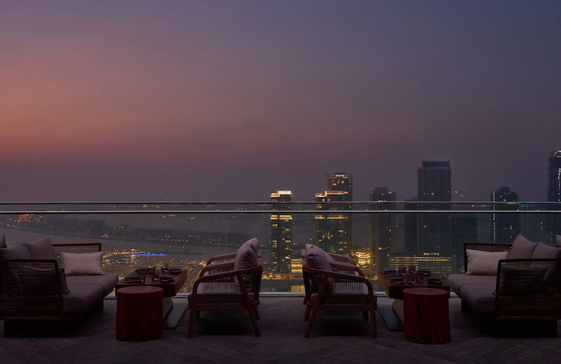 W Dubai - Mina Seyahi, Dubái, Emiratos Árabes Unidos