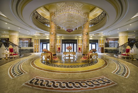 Royal Rose Abu Dhabi, a Curio by Hilton Affiliated Hotel, Abu Dabi, Emiratos Árabes Unidos
