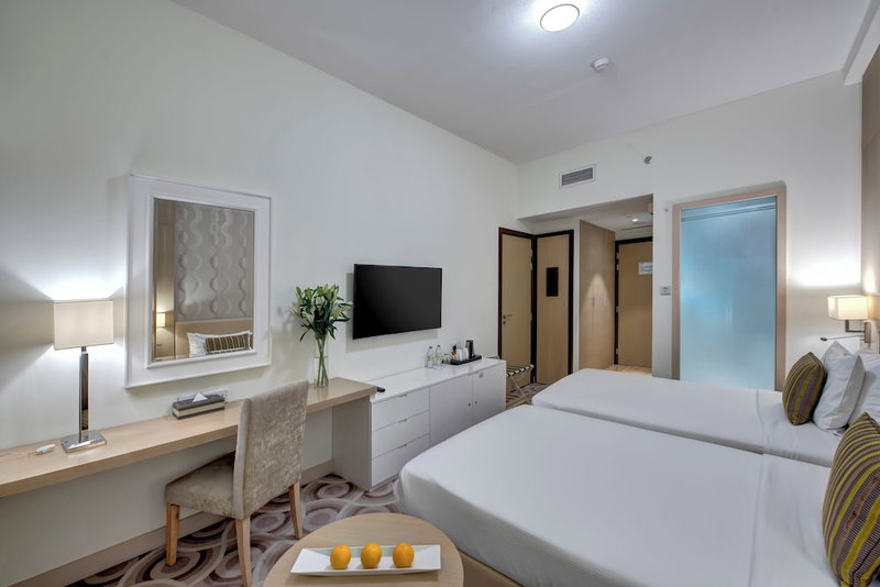 Metropolitan Hotel Dubai, Dubai, United Arab Emirates