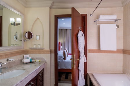 Arjaan by Rotana Dubai Media City, Дубай, ОАЭ