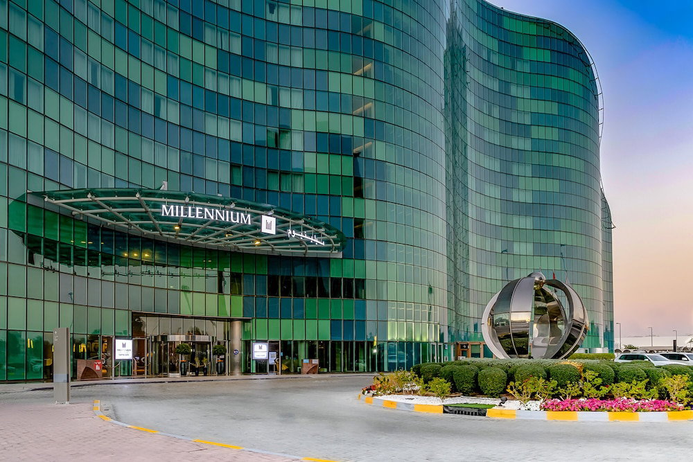 Hotel · Millennium Al Rawdah Hotel, Abu Dabi