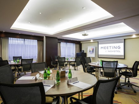 Novotel Deira Creekside Dubai, Dubái, Emiratos Árabes Unidos