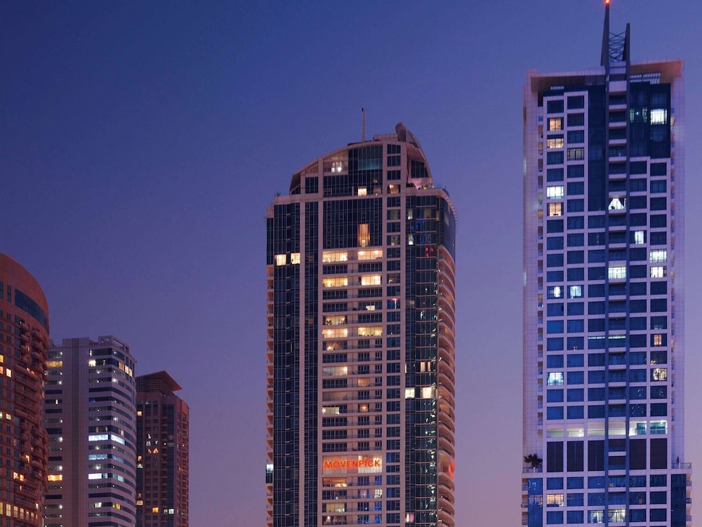 Hotel · Mövenpick Hotel Jumeirah Lakes Towers, Dubai