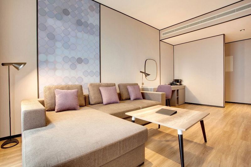 Lemon Tree Hotel Jumeirah Dubai, Dubai, United Arab Emirates