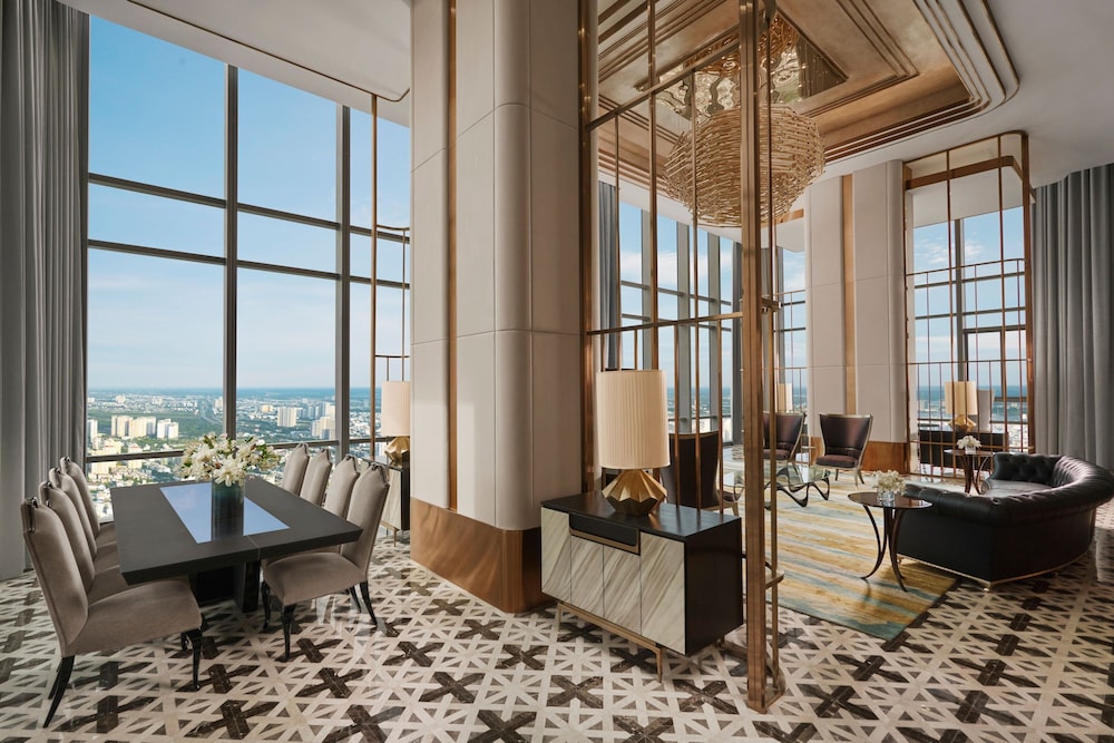Hotel · Vinpearl Landmark 81, Autograph Collection, Ho Chi Minh City
