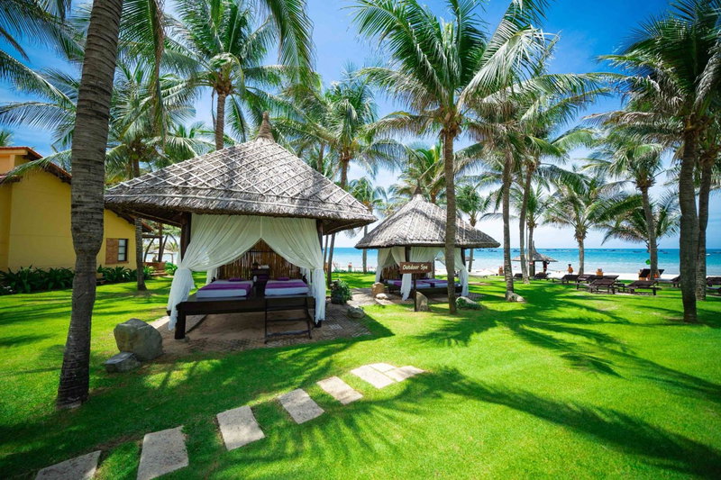 Pandanus Resort - Complimentary Minibar, Phan Thiet, Vietnam