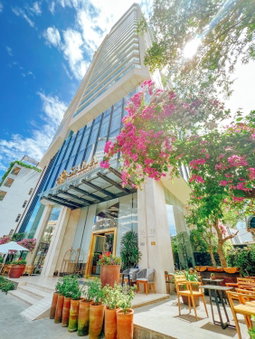 Sala Danang Beach Hotel, Дананг, Вьетнам