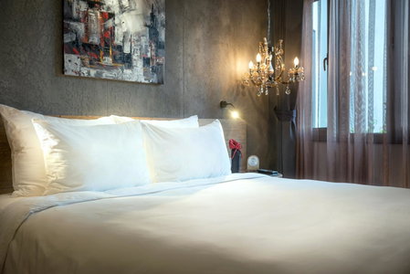 Bespoke Trendy Hotel Hanoi, Hanoi, Vietnam