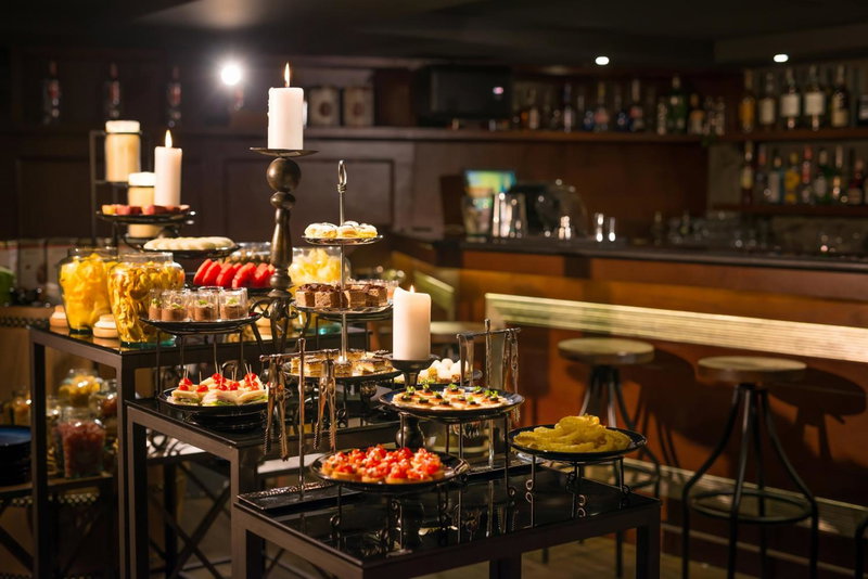 Bespoke Trendy Hotel Hanoi, Hanoi, Vietnam