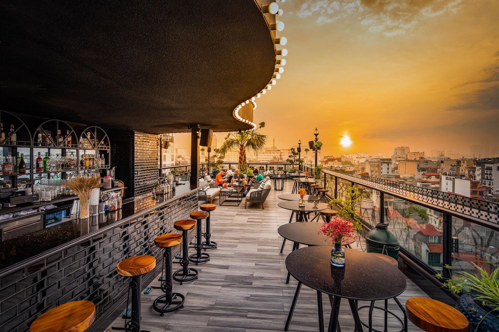Hotel · Solaria Hotel, Hanoi
