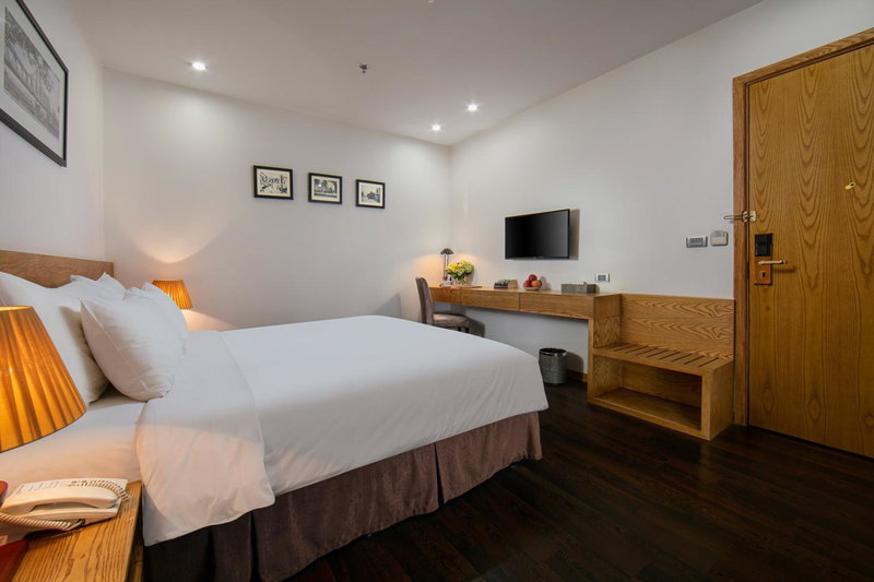 Hanoi Paon Hotel Spa & Sky Bar, Hanoi, Vietnam