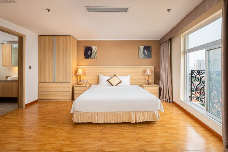 Super Candle Hotel, Hanoi, Vietnam