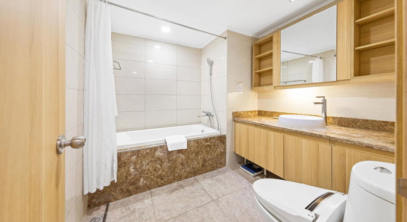 Super Candle Hotel, Hanoi, Vietnam