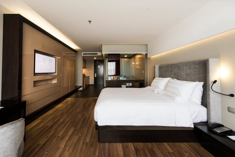 Novotel Suites Hanoi, Hà Nội, Việt Nam