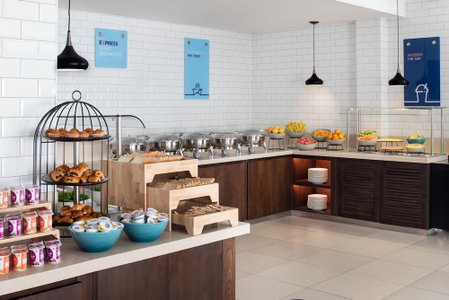 Holiday Inn Express Dubai Jumeirah by IHG, Sharjah, United Arab Emirates