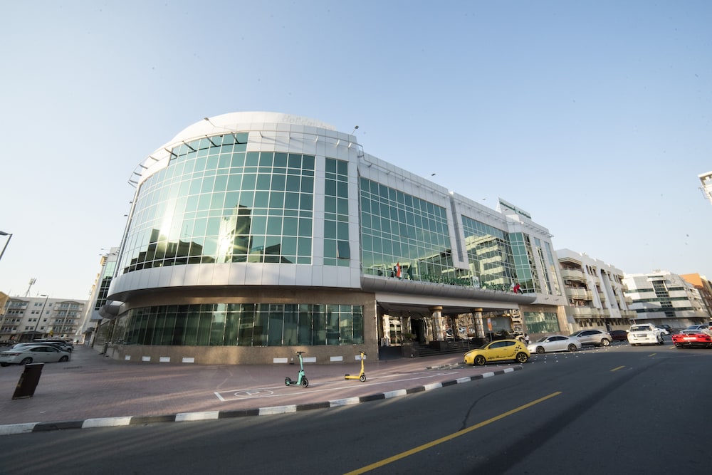 Sunday Hotel Holiday international Dubai, Emiratos Árabes Unidos