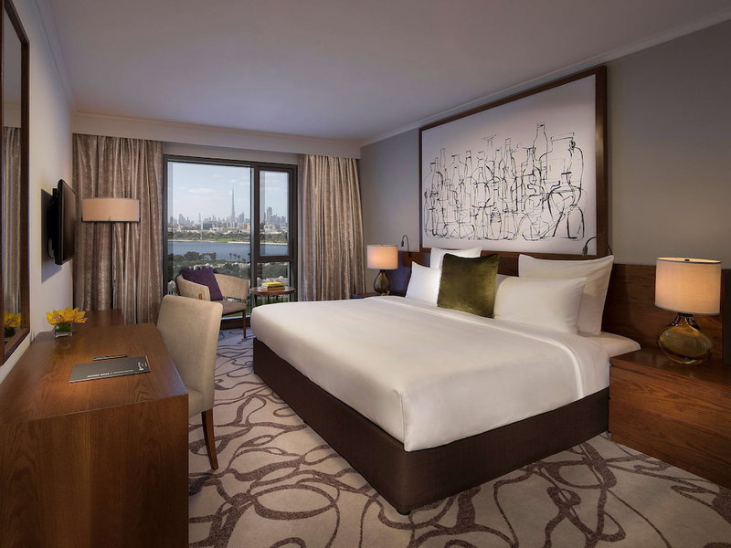 Pullman Dubai Creek City Centre Residences, Шарджа, ОАЭ