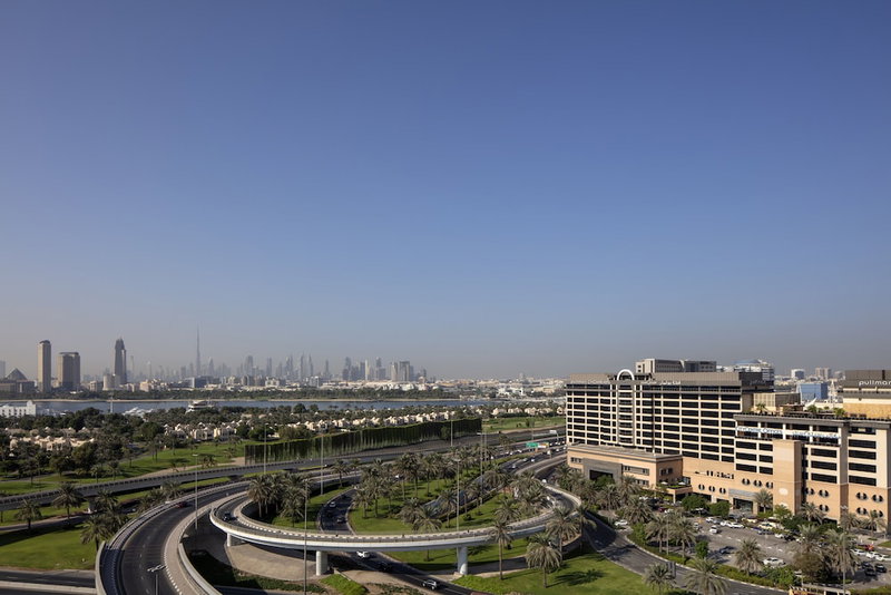 Pullman Dubai Creek City Centre Residences, Шарджа, ОАЭ